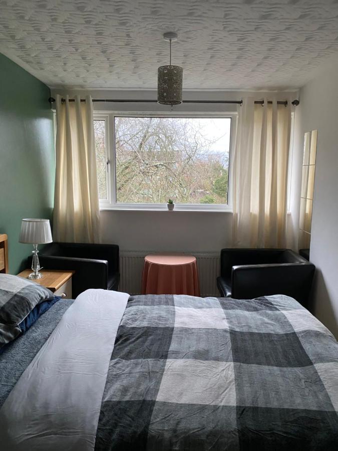 1 Luxurious Double Bedroom With Private Shower Reading Luaran gambar